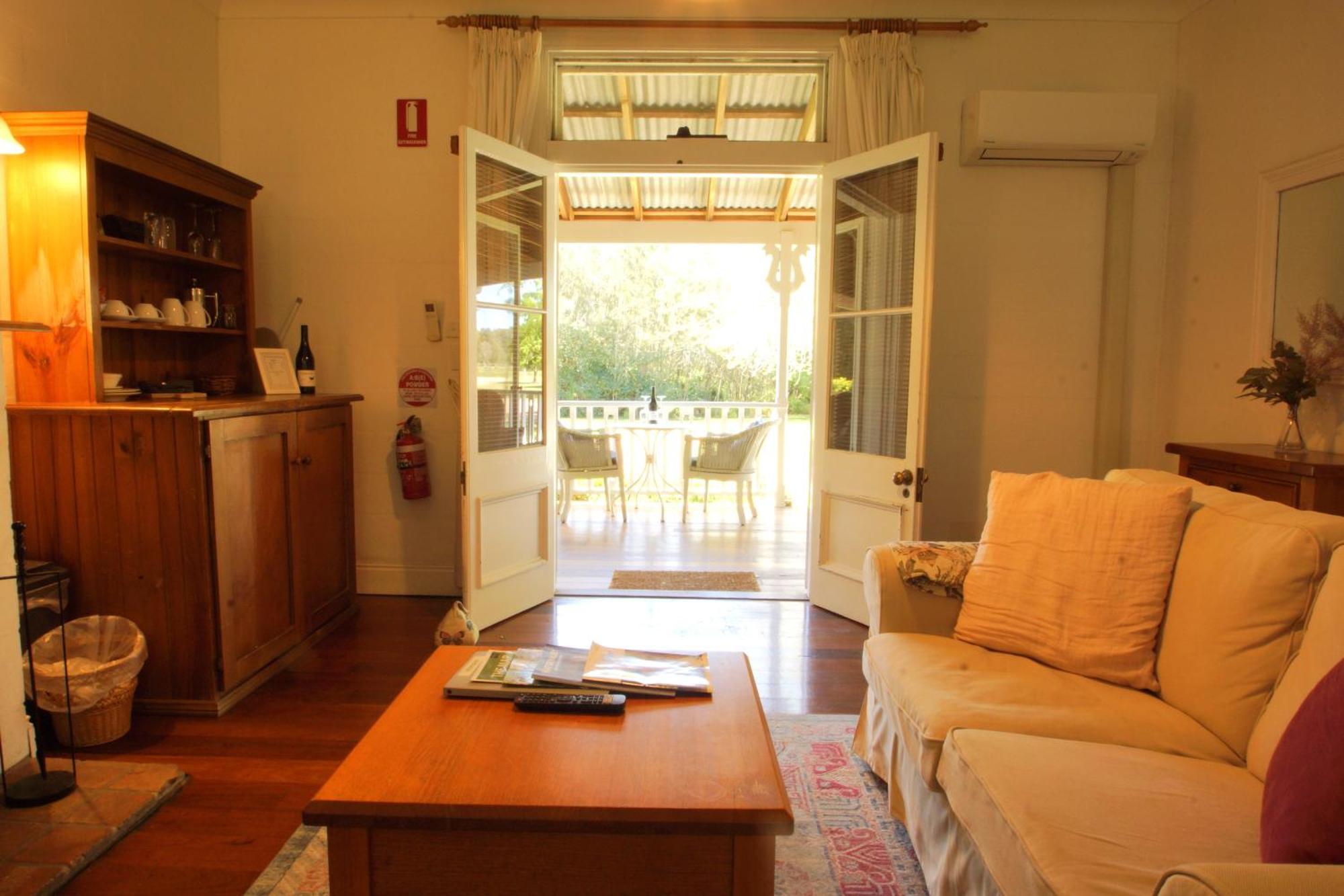 The Carriages Boutique Hotel And Vineyard Pokolbin Luaran gambar