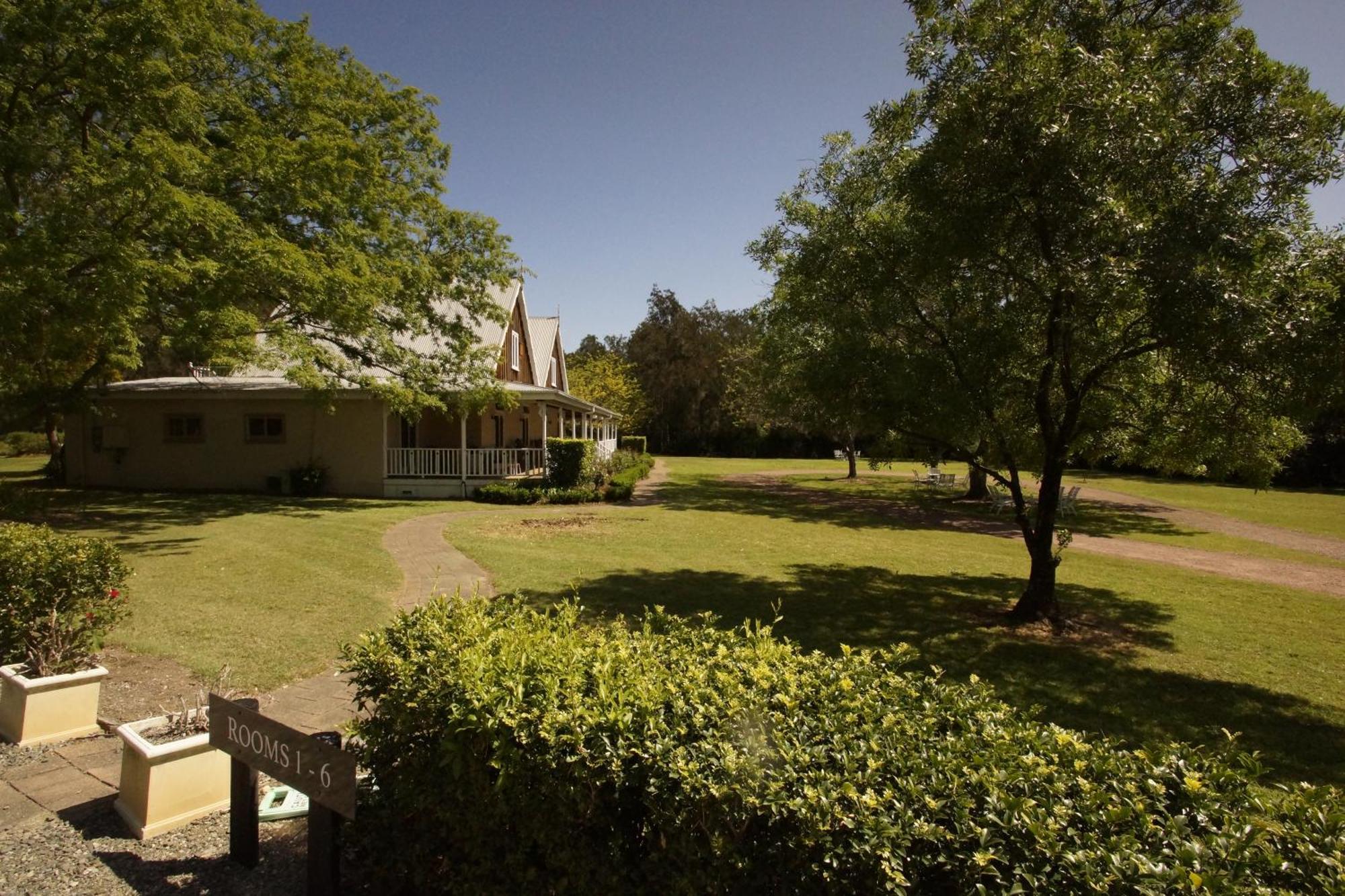 The Carriages Boutique Hotel And Vineyard Pokolbin Luaran gambar