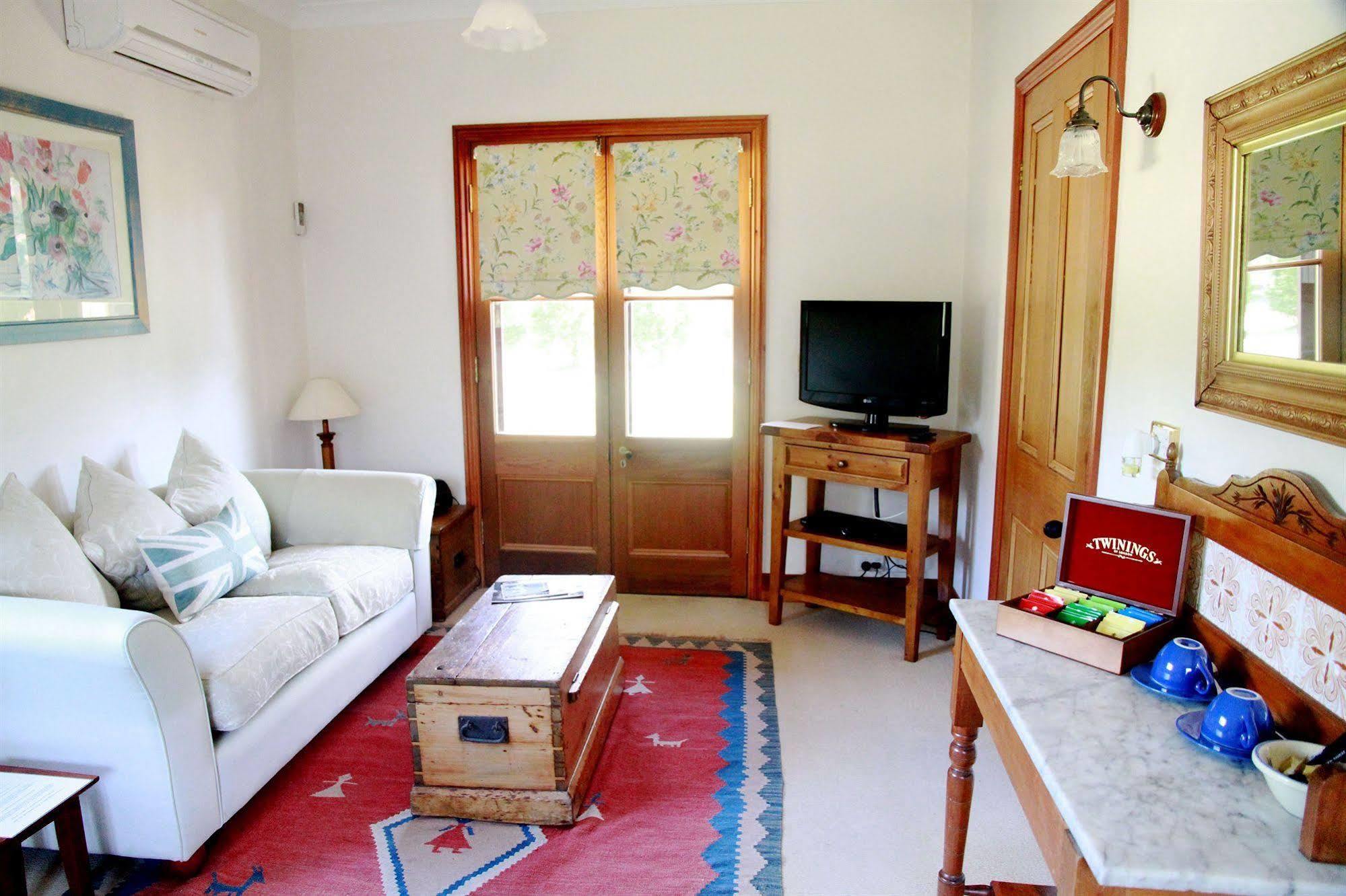 The Carriages Boutique Hotel And Vineyard Pokolbin Luaran gambar