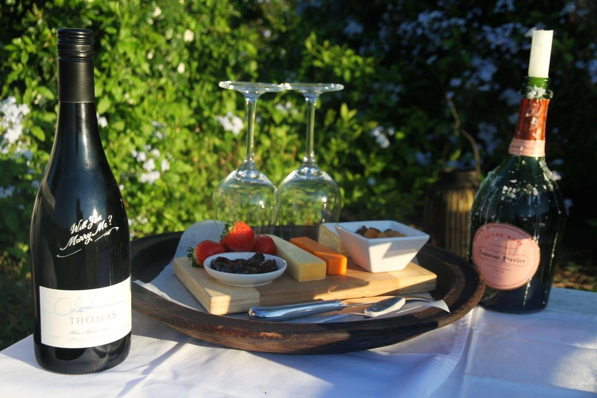 The Carriages Boutique Hotel And Vineyard Pokolbin Luaran gambar